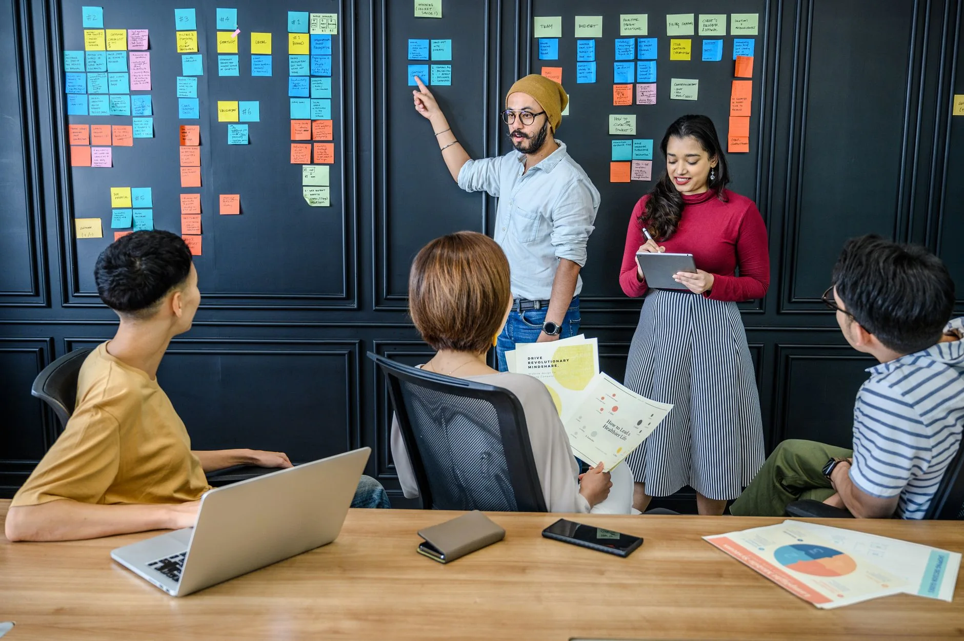 teamwork in creative culture
